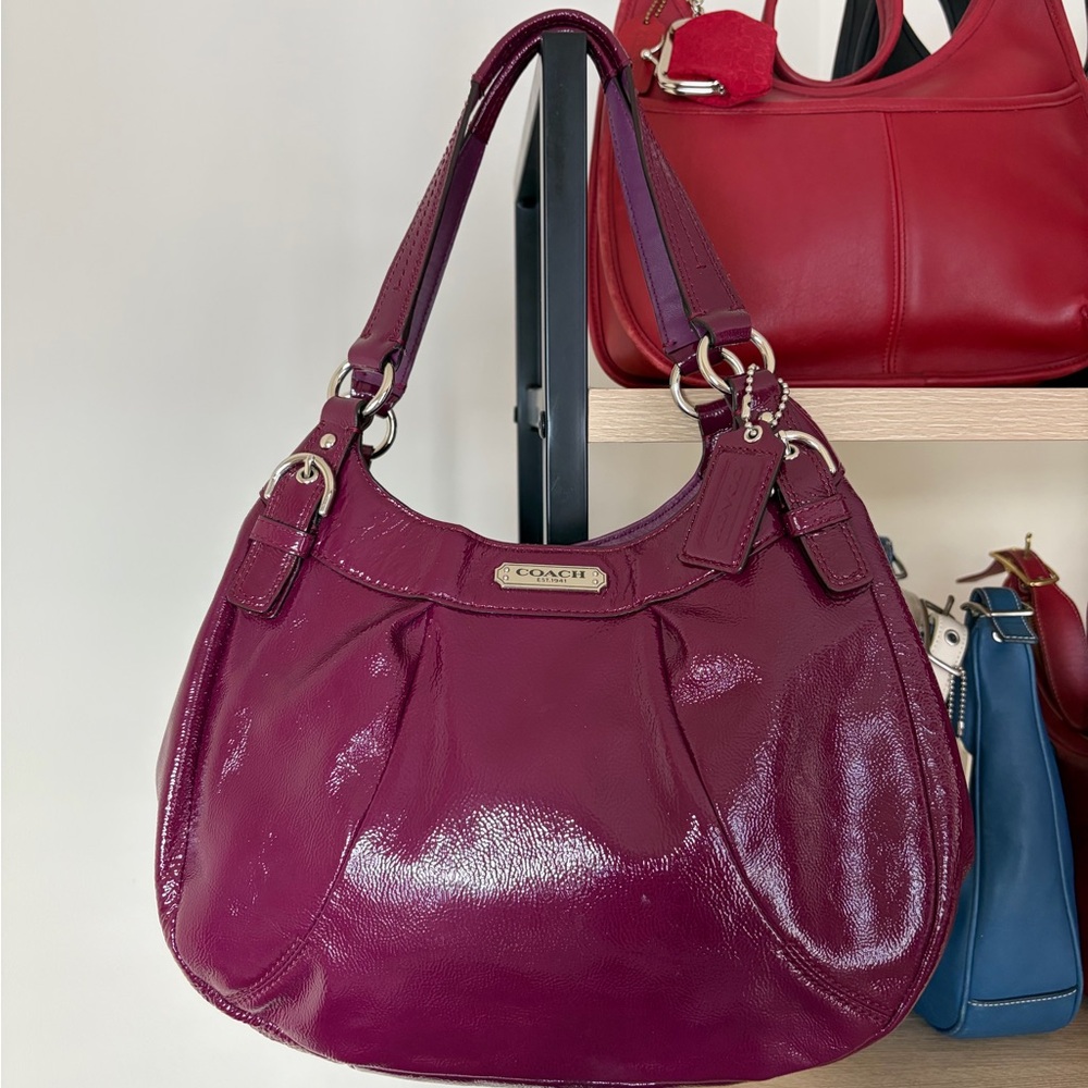 SOLD Y2K Coach Madison Maggie Plum Patent Leather Shoulder Bag 💜✨